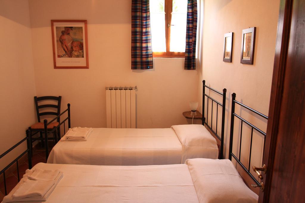 Agriturismo Villa Opera ヴォルテッラ 部屋 写真